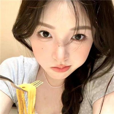 执斧人
